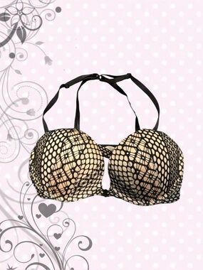 Victoria Secret Black Lace Overlay Push-Up Bra with Black Gems on the straps 🪽💋